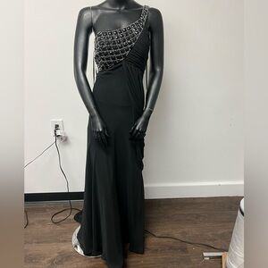 Alexis Georgio Size 10 Black One Shoulder Long Dress